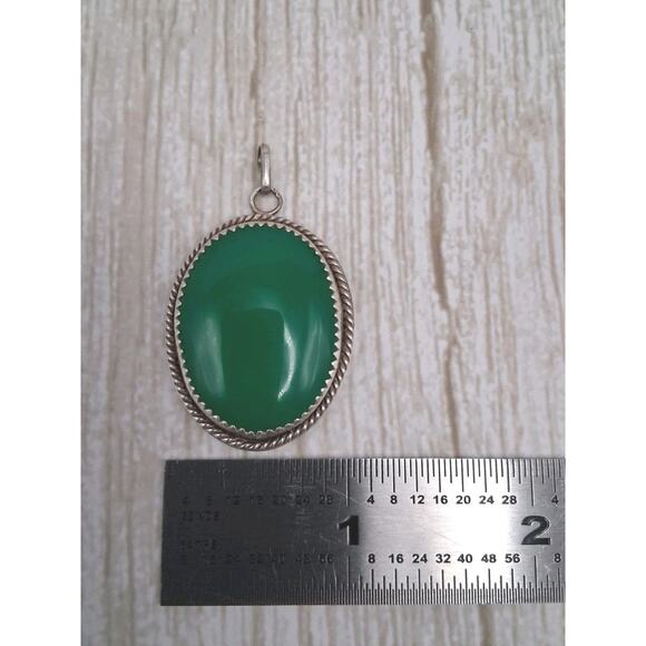 Native American Navajo Green Onyx Pendant Signed WL Vintage Sterling Silver - Picture 5 of 11